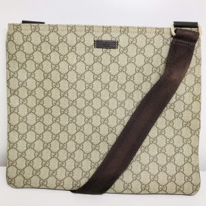 グッチ　GGスプリーム　ショルダーバッグ